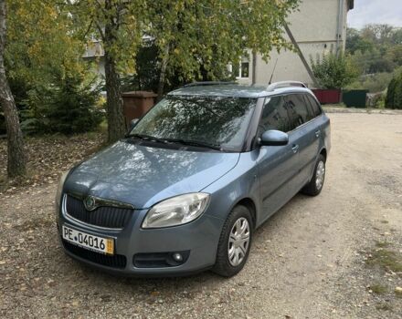 Синій Шкода Фабія, об'ємом двигуна 1.6 л та пробігом 178 тис. км за 6800 $, фото 1 на Automoto.ua