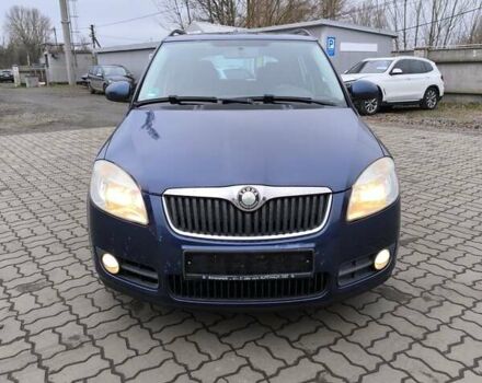 Синий Шкода Фабия, объемом двигателя 1.6 л и пробегом 181 тыс. км за 5500 $, фото 2 на Automoto.ua