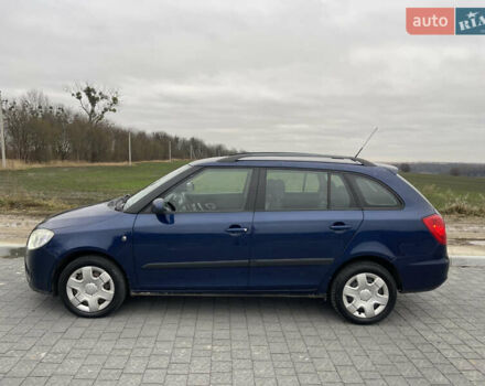 Синий Шкода Фабия, объемом двигателя 1.9 л и пробегом 290 тыс. км за 4990 $, фото 2 на Automoto.ua