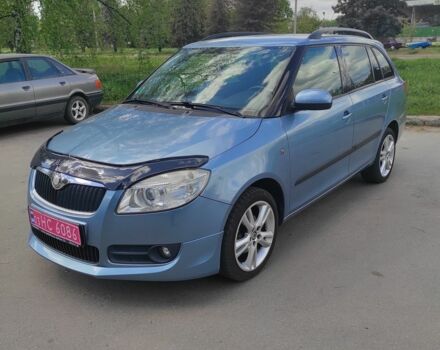 Синій Шкода Фабія, об'ємом двигуна 0 л та пробігом 130 тис. км за 6300 $, фото 2 на Automoto.ua