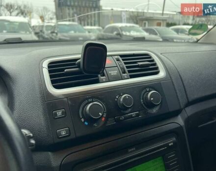 Синій Шкода Фабія, об'ємом двигуна 1.6 л та пробігом 230 тис. км за 6800 $, фото 14 на Automoto.ua