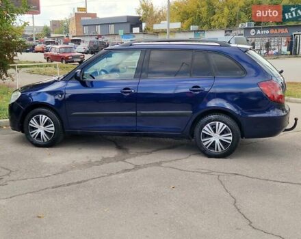 Синий Шкода Фабия, объемом двигателя 1.6 л и пробегом 225 тыс. км за 6500 $, фото 8 на Automoto.ua
