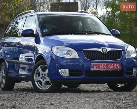 Синий Шкода Фабия, объемом двигателя 1.39 л и пробегом 178 тыс. км за 5950 $, фото 1 на Automoto.ua