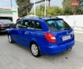 Синий Шкода Фабия, объемом двигателя 1.6 л и пробегом 227 тыс. км за 5600 $, фото 6 на Automoto.ua