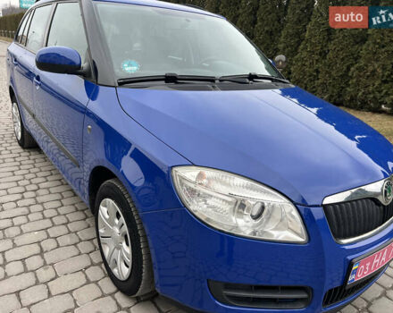 Синий Шкода Фабия, объемом двигателя 1.6 л и пробегом 227 тыс. км за 5790 $, фото 20 на Automoto.ua