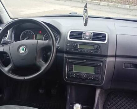 Синий Шкода Фабия, объемом двигателя 1.2 л и пробегом 197 тыс. км за 5000 $, фото 8 на Automoto.ua