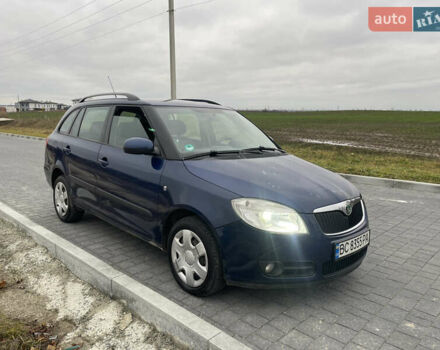 Синий Шкода Фабия, объемом двигателя 1.9 л и пробегом 290 тыс. км за 4990 $, фото 7 на Automoto.ua