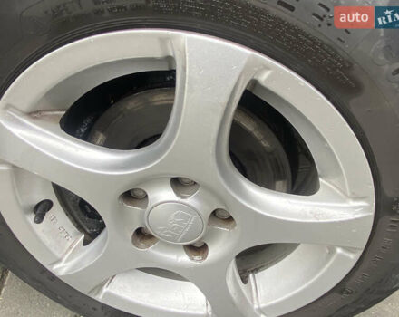 Синий Шкода Фабия, объемом двигателя 0 л и пробегом 189 тыс. км за 4500 $, фото 19 на Automoto.ua