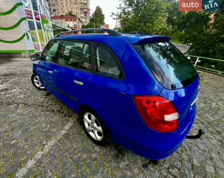 Синий Шкода Фабия, объемом двигателя 1.39 л и пробегом 186 тыс. км за 5750 $, фото 3 на Automoto.ua
