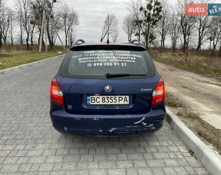 Синий Шкода Фабия, объемом двигателя 1.9 л и пробегом 290 тыс. км за 4990 $, фото 4 на Automoto.ua
