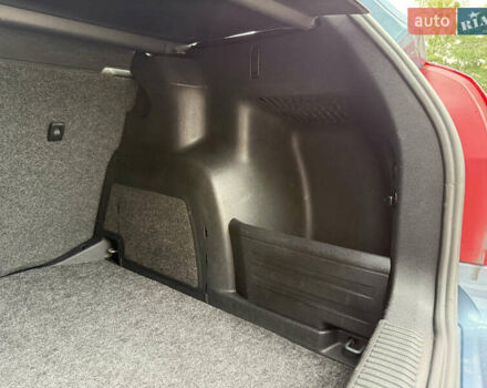 Синій Шкода Фабія, об'ємом двигуна 1.4 л та пробігом 212 тис. км за 5400 $, фото 53 на Automoto.ua