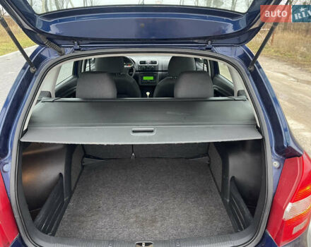 Синий Шкода Фабия, объемом двигателя 1.9 л и пробегом 290 тыс. км за 4990 $, фото 17 на Automoto.ua