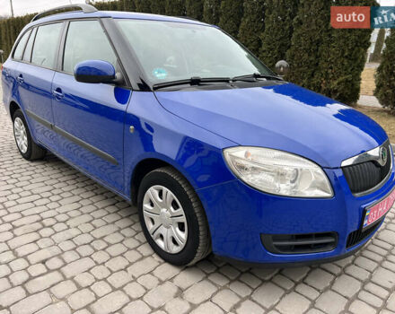 Синий Шкода Фабия, объемом двигателя 1.6 л и пробегом 227 тыс. км за 5790 $, фото 5 на Automoto.ua