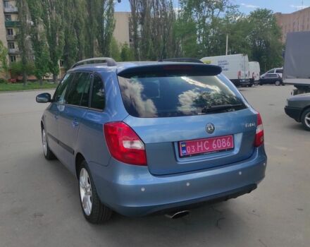 Синій Шкода Фабія, об'ємом двигуна 0 л та пробігом 130 тис. км за 6300 $, фото 3 на Automoto.ua