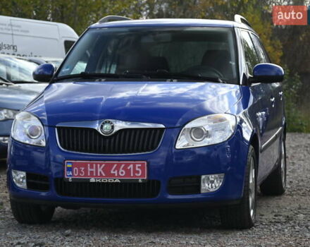 Синий Шкода Фабия, объемом двигателя 1.39 л и пробегом 178 тыс. км за 5950 $, фото 5 на Automoto.ua