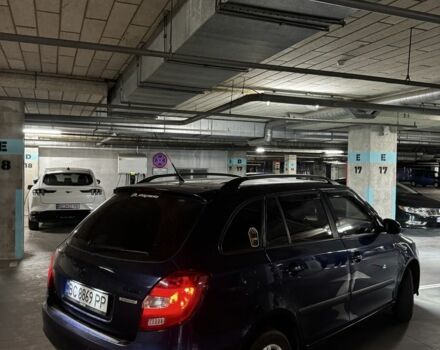 Синий Шкода Фабия, объемом двигателя 1.4 л и пробегом 279 тыс. км за 4600 $, фото 2 на Automoto.ua