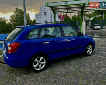 Синий Шкода Фабия, объемом двигателя 1.39 л и пробегом 186 тыс. км за 5750 $, фото 9 на Automoto.ua