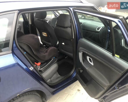 Синій Шкода Фабія, об'ємом двигуна 1.39 л та пробігом 220 тис. км за 4700 $, фото 8 на Automoto.ua