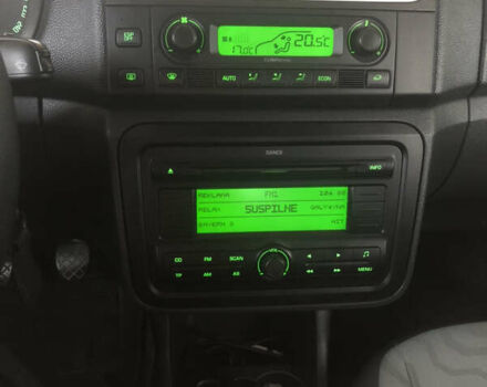 Синій Шкода Фабія, об'ємом двигуна 1.39 л та пробігом 220 тис. км за 4700 $, фото 13 на Automoto.ua