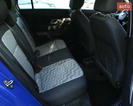 Синий Шкода Фабия, объемом двигателя 1.39 л и пробегом 178 тыс. км за 5950 $, фото 27 на Automoto.ua