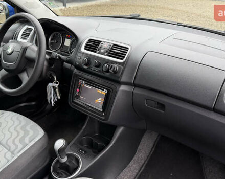 Синій Шкода Фабія, об'ємом двигуна 1.2 л та пробігом 214 тис. км за 4999 $, фото 18 на Automoto.ua