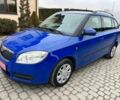 Синий Шкода Фабия, объемом двигателя 1.6 л и пробегом 227 тыс. км за 5590 $, фото 1 на Automoto.ua