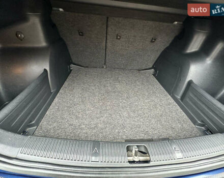 Синий Шкода Фабия, объемом двигателя 1.2 л и пробегом 160 тыс. км за 4500 $, фото 10 на Automoto.ua