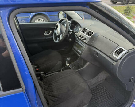 Синій Шкода Фабія, об'ємом двигуна 1.2 л та пробігом 149 тис. км за 4500 $, фото 5 на Automoto.ua