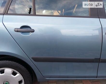 Синий Шкода Фабия, объемом двигателя 1.2 л и пробегом 161 тыс. км за 4750 $, фото 44 на Automoto.ua