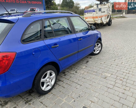 Синій Шкода Фабія, об'ємом двигуна 1.2 л та пробігом 189 тис. км за 4550 $, фото 5 на Automoto.ua