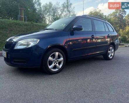 Синий Шкода Фабия, объемом двигателя 1.6 л и пробегом 230 тыс. км за 7550 $, фото 40 на Automoto.ua