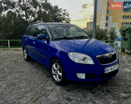 Синий Шкода Фабия, объемом двигателя 1.39 л и пробегом 186 тыс. км за 5750 $, фото 8 на Automoto.ua