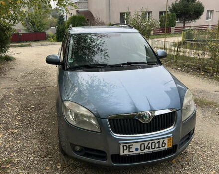 Синій Шкода Фабія, об'ємом двигуна 1.6 л та пробігом 178 тис. км за 6800 $, фото 5 на Automoto.ua