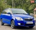 Синий Шкода Фабия, объемом двигателя 1.6 л и пробегом 176 тыс. км за 6399 $, фото 3 на Automoto.ua