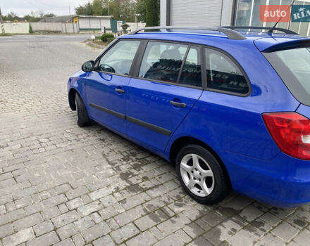 Синий Шкода Фабия, объемом двигателя 0 л и пробегом 189 тыс. км за 4500 $, фото 3 на Automoto.ua