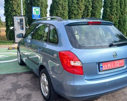 Синий Шкода Фабия, объемом двигателя 0 л и пробегом 190 тыс. км за 6100 $, фото 5 на Automoto.ua