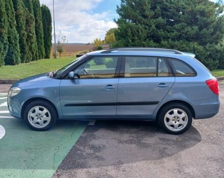 Синий Шкода Фабия, объемом двигателя 0 л и пробегом 190 тыс. км за 6100 $, фото 6 на Automoto.ua