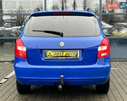 Синій Шкода Фабія, об'ємом двигуна 1.6 л та пробігом 230 тис. км за 6800 $, фото 5 на Automoto.ua