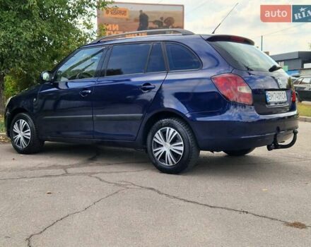 Синий Шкода Фабия, объемом двигателя 1.6 л и пробегом 225 тыс. км за 6500 $, фото 9 на Automoto.ua