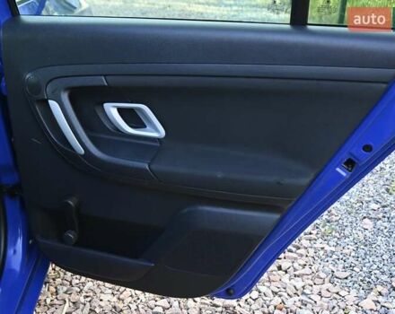 Синий Шкода Фабия, объемом двигателя 1.39 л и пробегом 178 тыс. км за 5950 $, фото 26 на Automoto.ua