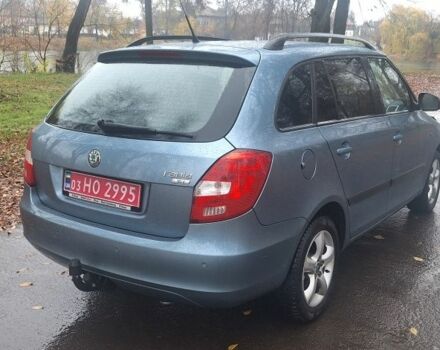Синий Шкода Фабия, объемом двигателя 0 л и пробегом 200 тыс. км за 5800 $, фото 4 на Automoto.ua