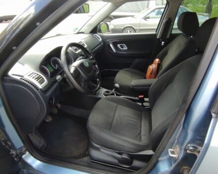 Синій Шкода Фабія, об'ємом двигуна 0 л та пробігом 130 тис. км за 6300 $, фото 7 на Automoto.ua