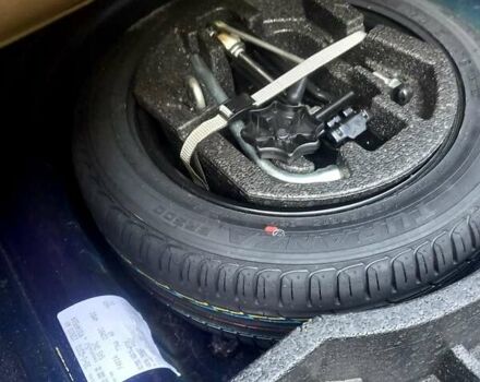 Синий Шкода Фабия, объемом двигателя 1.6 л и пробегом 230 тыс. км за 7550 $, фото 104 на Automoto.ua