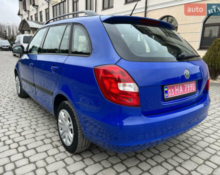 Синий Шкода Фабия, объемом двигателя 1.6 л и пробегом 227 тыс. км за 5790 $, фото 15 на Automoto.ua