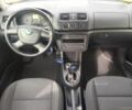 Шкода Фабия 2010 в Самборе на Automoto.ua Синий Шкода Фабия, объемом двигателя 0 л и пробегом 210 тыс. км за 4700 $, фото 5 на Automoto.ua