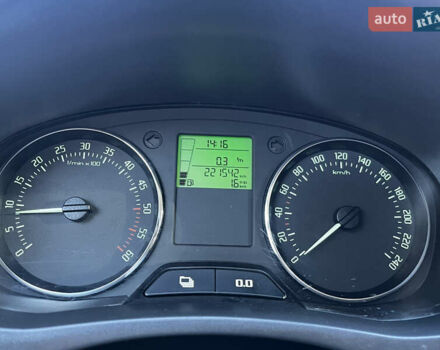 Синий Шкода Фабия, объемом двигателя 1.6 л и пробегом 221 тыс. км за 5499 $, фото 47 на Automoto.ua