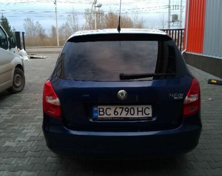 Синий Шкода Фабия, объемом двигателя 1.6 л и пробегом 208 тыс. км за 5400 $, фото 2 на Automoto.ua