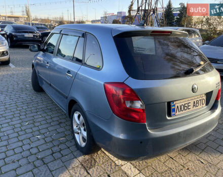 Синий Шкода Фабия, объемом двигателя 1.2 л и пробегом 256 тыс. км за 4700 $, фото 3 на Automoto.ua