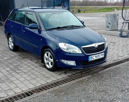 Синий Шкода Фабия, объемом двигателя 1.2 л и пробегом 222 тыс. км за 4500 $, фото 1 на Automoto.ua