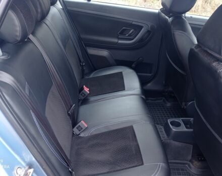 Синий Шкода Фабия, объемом двигателя 1.6 л и пробегом 235 тыс. км за 5600 $, фото 6 на Automoto.ua